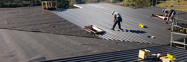 re roofing black